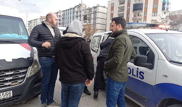"Askere gideceğim" diyerek para toplayan 2 kişi yakalandı