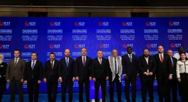 Bakan Bak: "Geleceğimiz için birlikte ve güçlü olmalıyız"