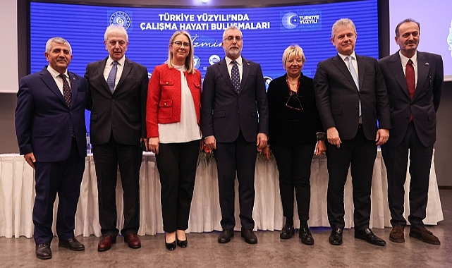 Bakan Işıkhan İzmir'de