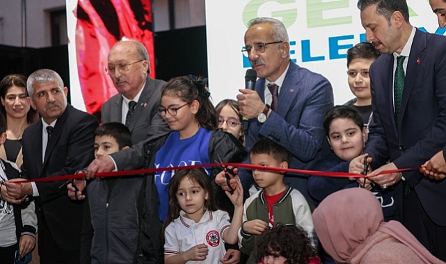 Bakan Uraloğlu, İzmir'de incelemelerde bulundu: