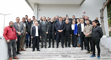 Bu şehir Dr. Behçet Uz’u belediye başkanı yaptı bir de Dr. Cemil Tugay olsun!
