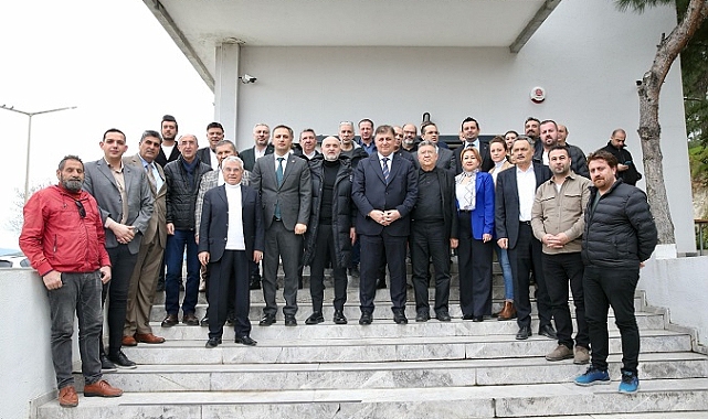 Bu şehir Dr. Behçet Uz’u belediye başkanı yaptı bir de Dr. Cemil Tugay olsun!