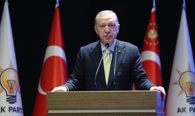 "CHP'de yapay zekanın ve bölücülerin sözü geçiyor"