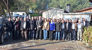 CHP'li Çiçek Yol Arkadaşı Muhtarlarla Buluştu