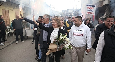 CHP’li Mutlu hemşehri dernekleri ve Romanlarla buluştu: Herkes eşit yurttaş olacak