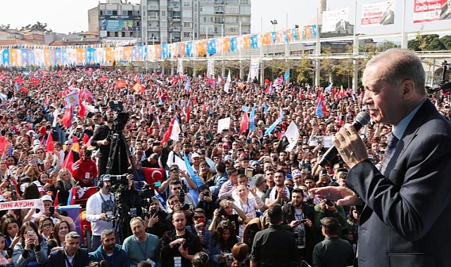 "Ekonomimiz 14 çeyrektir büyüyor"