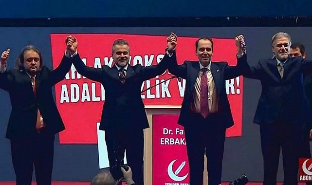 Erbakan Yeniden Refah'ın İzmir Büyükşehir adayını açıkladı!