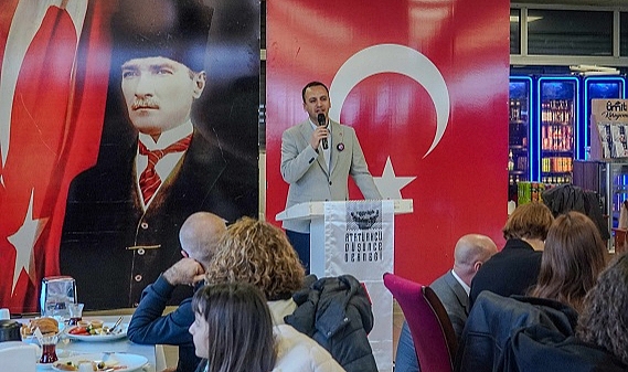 Eşki, ADD toplantısında konuştu