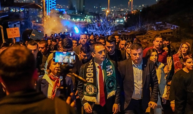 Güçlü Bornova için yürüdüler