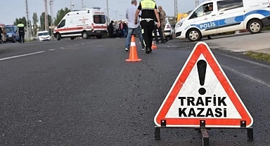 İki motosiklet çarpıştı1 kişi hayatını kaybetti