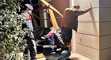 İzmir merkezli 9 ildeki terör operasyonunda 21 gözaltı