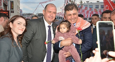 Menderes’te Çiçek Gibi Açılış