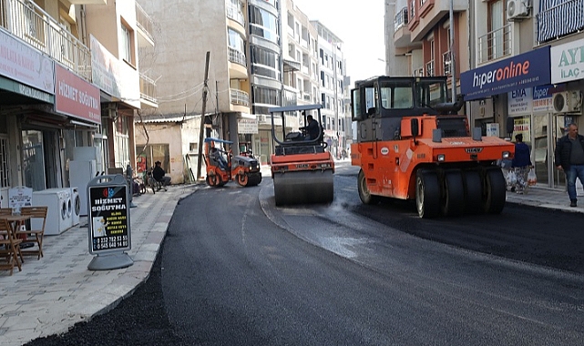 Menderes’te Yol Çalışmalarında İkinci Etap Başladı