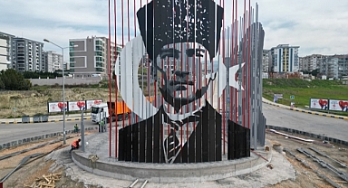 Menemen’e 4 Boyutlu Atatürk Anıtı