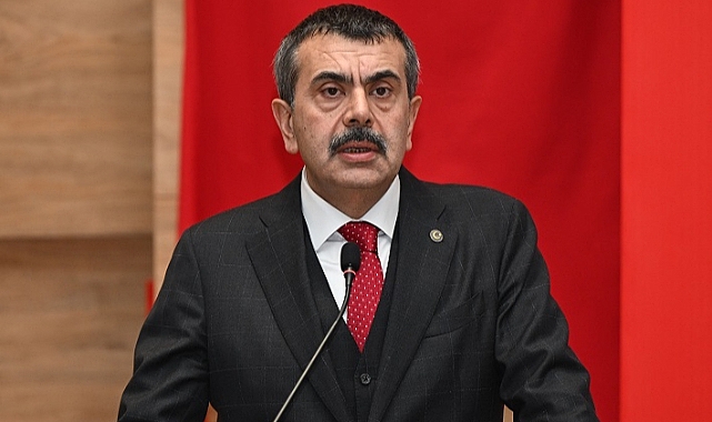Milli Eğitim Bakanı Tekin, İzmir'de