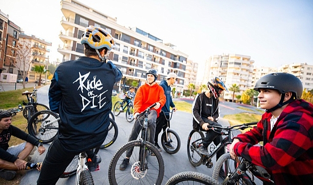 Pump Track Bisiklet Parkuru oldu