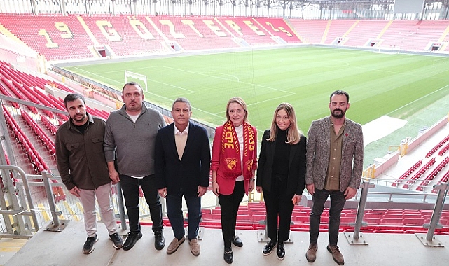 Sizleri dinlemek için daima sokakta olacağım