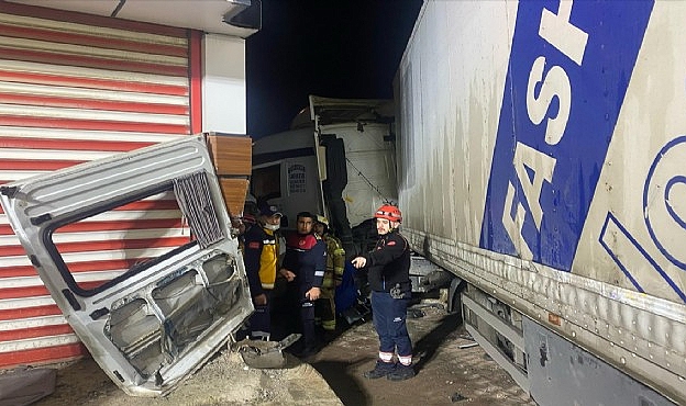 Torbalı'da Trafik Kazası 2 Ölü