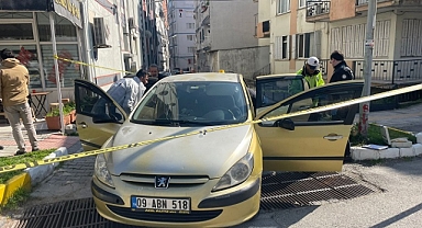 Yanındaki kadını tabancayla yaralayan kişi intihar etti