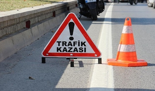 Afyonkarahisar'da şarampole devrilen otomobilin sürücüsü öldü