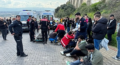 Aydın'da halk otobüsünün devrilmesi sonucu 28 kişi yaralandı