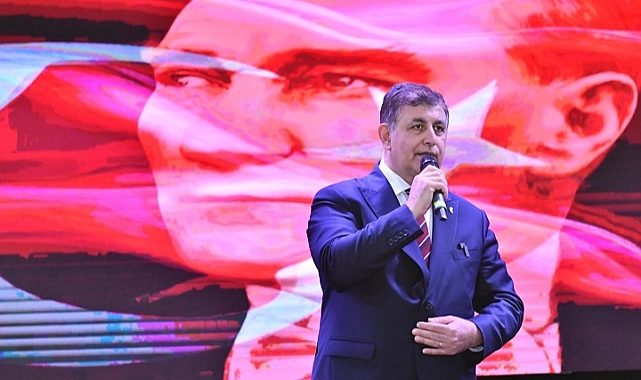 Başkan Tugay Buca'da yurttaşlara umut oldu
