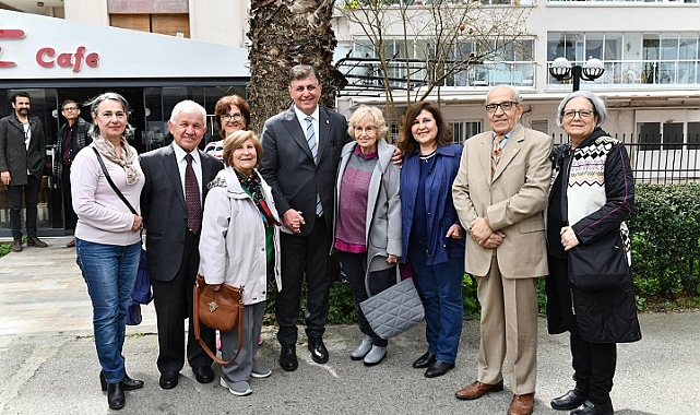 Başkan Tugay'ı duygulandıran buluşma