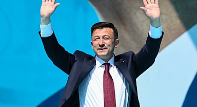 Biz İzmirlinin daha yaşanabilir bir İzmir'i hak ettiğine inanıyoruz