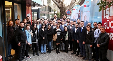 Buca’da miting gibi açılışlar