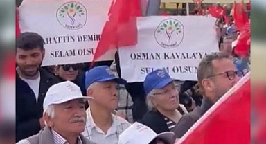 CHP Alanya Mitingi’nde tepki çeken pankartlar |