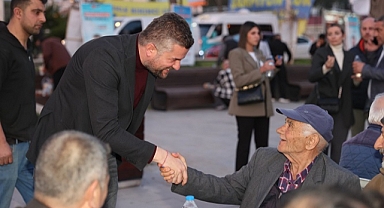 CHP'li Görkem Duman ilk iftar heyecanına eşlik etti