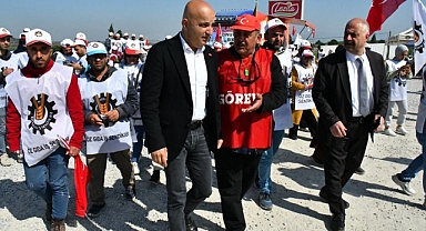 CHP’li Polat Grevdeki Lezita İşçilerini Ziyaret Etti