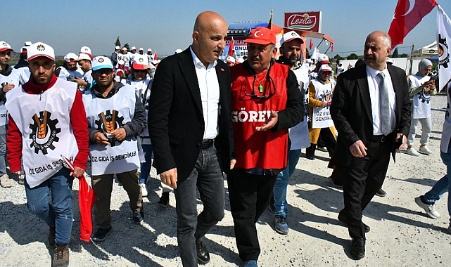 CHP’li Polat Grevdeki Lezita İşçilerini Ziyaret Etti