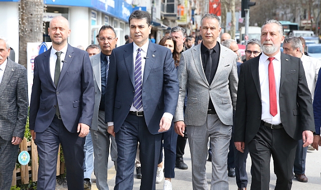 Demokrat Parti Genel Başkanı Uysal, esnafı ziyaret etti