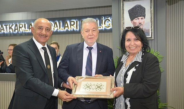 Esnaftan coşkulu kadınlar günü….