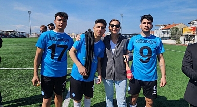 ''Gençlerimize destek sözü veriyoruz''