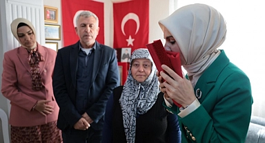 Göktaş'tan şehit ailesine taziye ziyareti