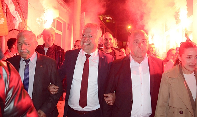 Gülbahçe, Chp Urla Adayı Selçuk Balkan'ı Bağrına Bastı!
