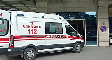 İzmir'de otomobille tırın çarpışması sonucu 1 kişi öldü