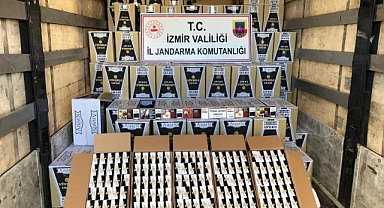Kemalpaşa'da 51 bin 750 paket kaçak sigara ele geçirildi