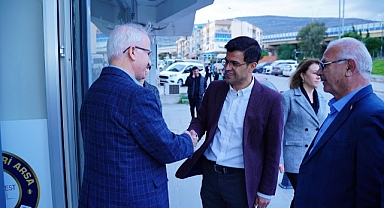 Kırkpınar Bayraklı'da sıkmadık el bırakmıyor