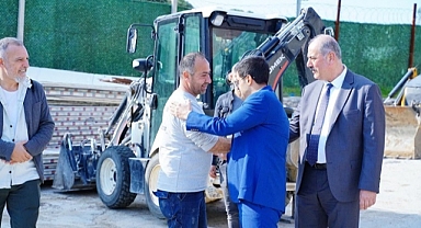 Kırkpınar'dan Bayraklı Belediyesi çalışanlarına müjde