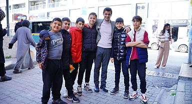 Kırkpınar'dan Bayraklılı gençlere müjde seli