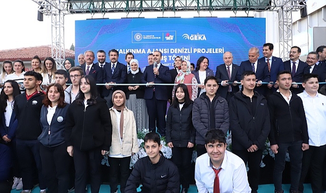 "Millete hizmet aşkıyla çalışmaya devam ediyoruz"