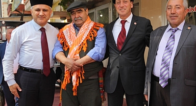 “Milli Görüş, israfsız ve rüşvetsiz çalışan belediye demektir”