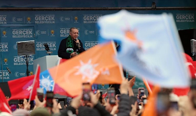 "Muhalefetin depremle, kentsel dönüşümle ilgili hiçbir hedefi yok"
