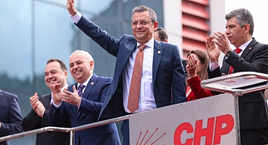 Özgür Özel Manisa'da