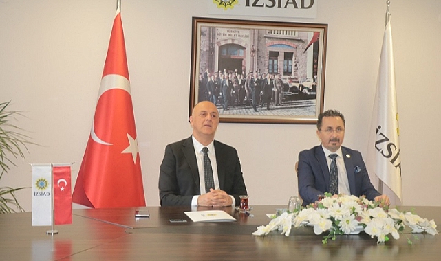 Özlale’den gençlerin terk etmediği bir kent sözü