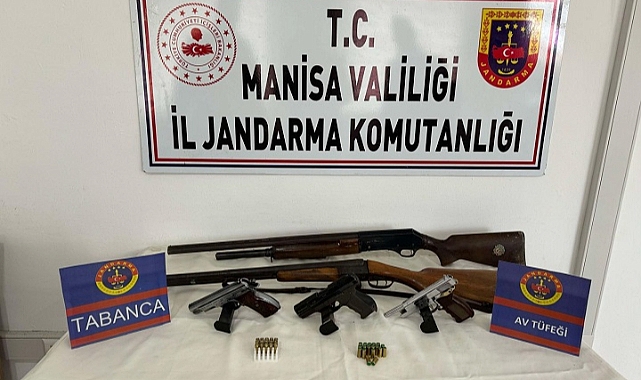 Salihli'de ruhsatsız silah operasyonunda 2 kişi  yakalandı