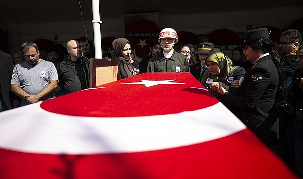Şehit Uzman Çavuş Ercan Güven, son yolculuğuna uğurlandı